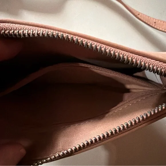 Universal Thread Pink Crossbody Bag - Picture 6 of 10